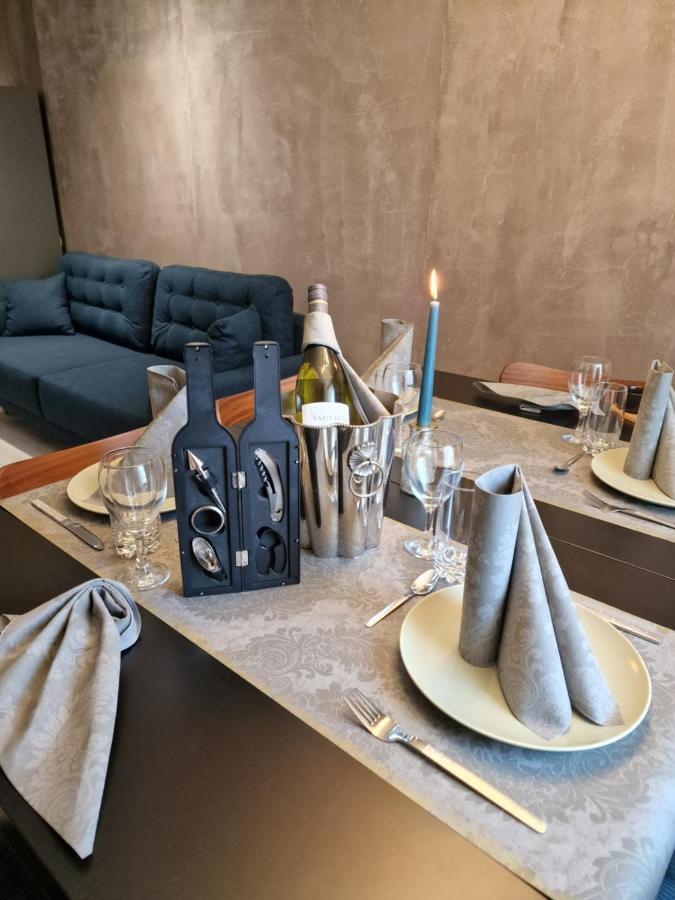 Marsselis Luxe Port Apartment Varna ภายนอก รูปภาพ