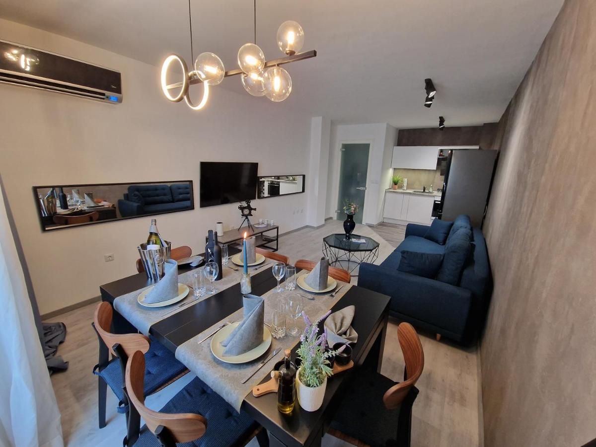 Marsselis Luxe Port Apartment Varna ภายนอก รูปภาพ